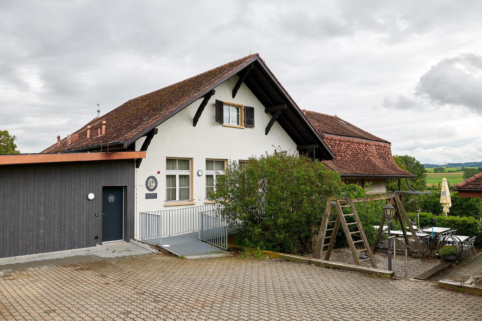 Hotel Jaeger Jeuss - Murten - Self-Check-In Zewnętrze zdjęcie